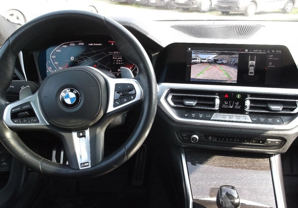 BMW Seria 3 cena 202000 przebieg: 52160, rok produkcji 2020 z Pionki małe 781
